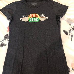 Central Perk T- shirt